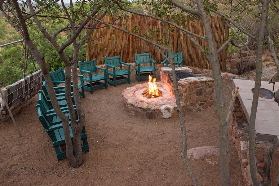 Mabalingwe Uzuri Lodge Bela-Bela Bagian luar foto